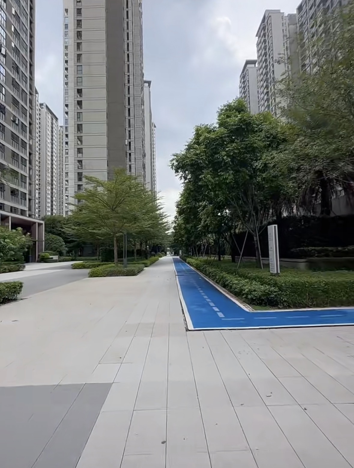 小区环境